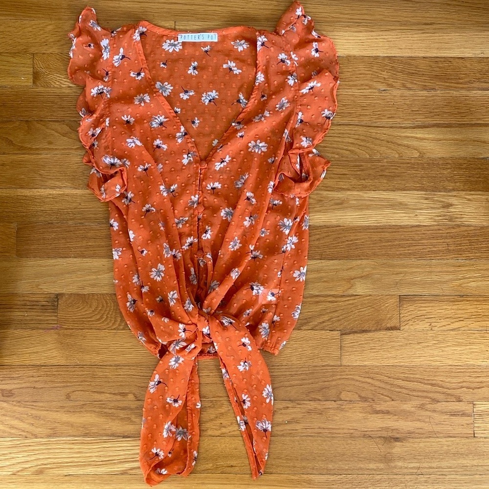Potter’s Pot Orange Floral Flutter Sleeve Blouse
